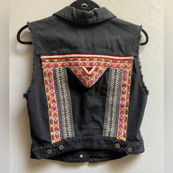H&M X Coachella denim Aztec  festival frayed jean vest Sz 10 - Picture 2 of 7